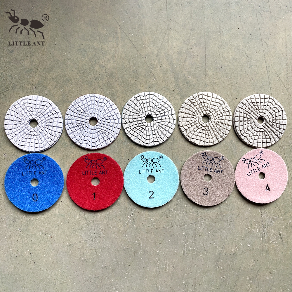 _0023_3WP4-BL-5-step маленький муравей